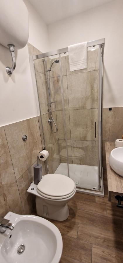 Tribunali Platamon Gasthuis *